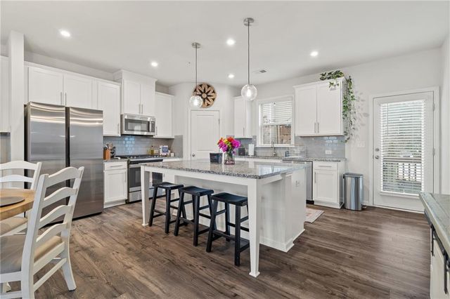 6500 Brooklake SE Court, Mableton, GA 30126