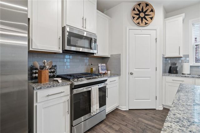 6500 Brooklake SE Court, Mableton, GA 30126