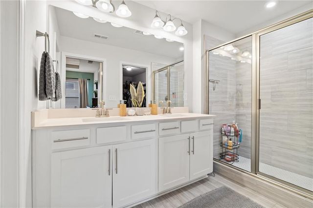 6500 Brooklake SE Court, Mableton, GA 30126