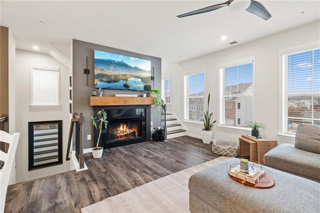 6500 Brooklake SE Court, Mableton, GA 30126