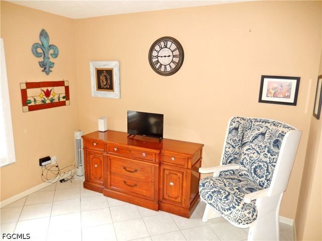 4681 Lakeside Club BLVD 4, Fort Myers, FL 33905