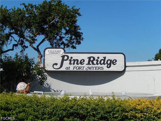 4681 Lakeside Club BLVD 4, Fort Myers, FL 33905