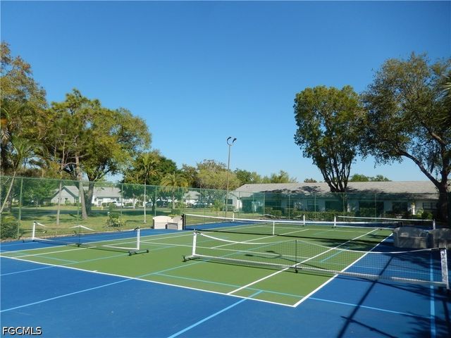 4681 Lakeside Club BLVD 4, Fort Myers, FL 33905