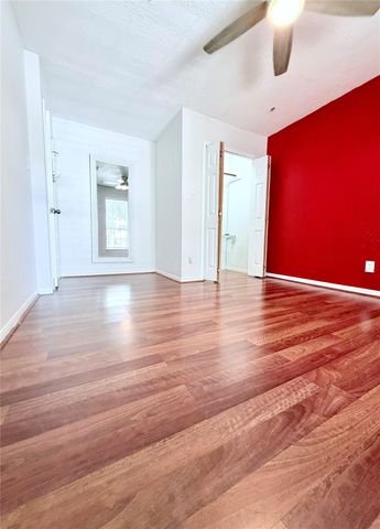 6610 La Puente Dr, Houston, TX 77083