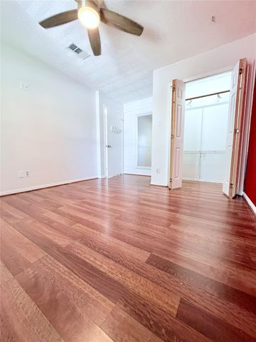 6610 La Puente Dr, Houston, TX 77083