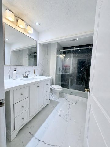 6610 La Puente Dr, Houston, TX 77083