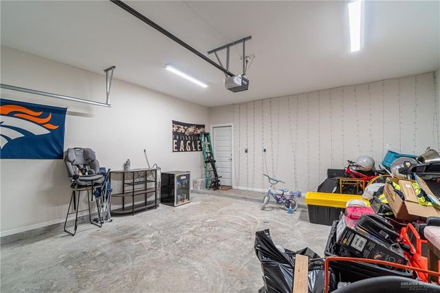 8410 N 34th Lane, Mcallen, TX 78504