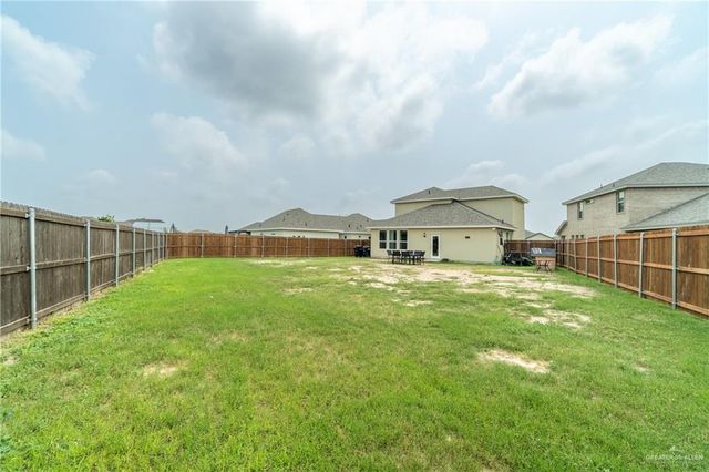 8410 N 34th Lane, Mcallen, TX 78504