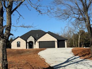 2416 County Road 1240, Blanchard, OK 73010