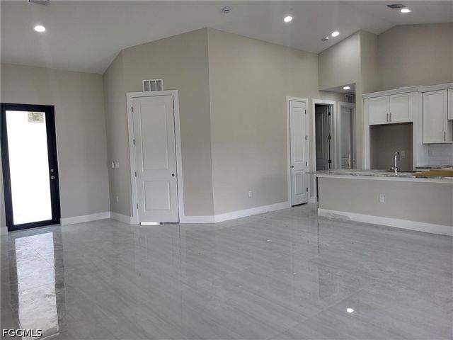 341 NW 7th AVE, Cape Coral, FL 33993