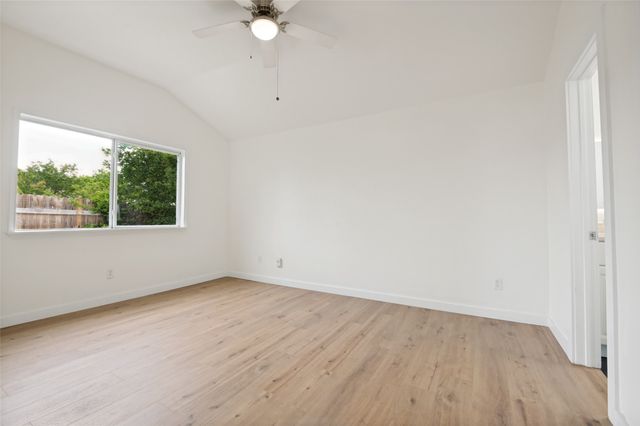 6952 Sammy, Dallas, TX 75237