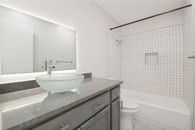 6952 Sammy, Dallas, TX 75237