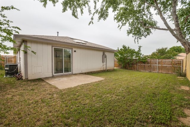 6952 Sammy, Dallas, TX 75237