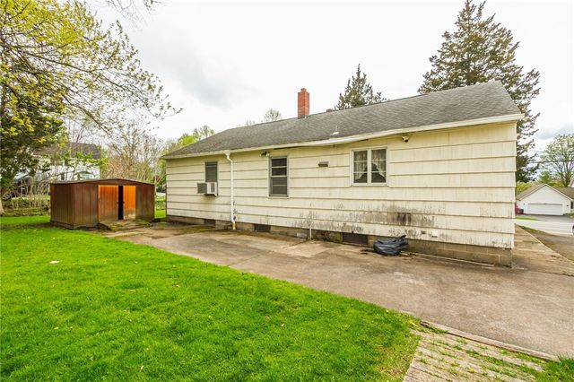 160 Watson Road, Penfield, NY 14450