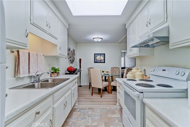 2213 Via Mariposa East A, Laguna Woods, CA 92637