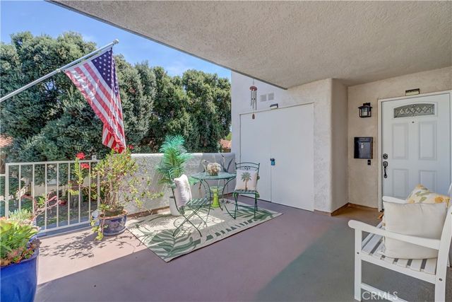 2213 Via Mariposa East A, Laguna Woods, CA 92637