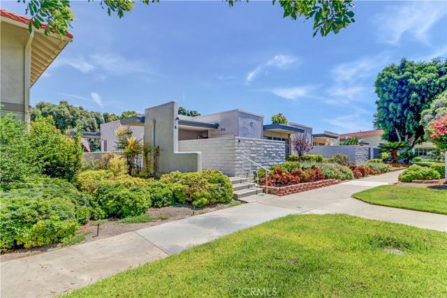 2213 Via Mariposa East A, Laguna Woods, CA 92637