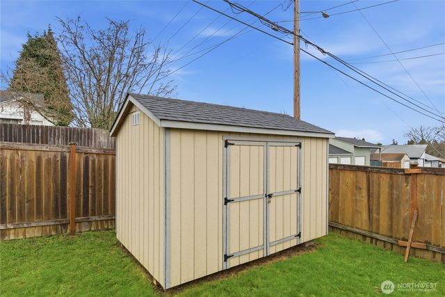 6014 S D Street, Tacoma, WA 98408