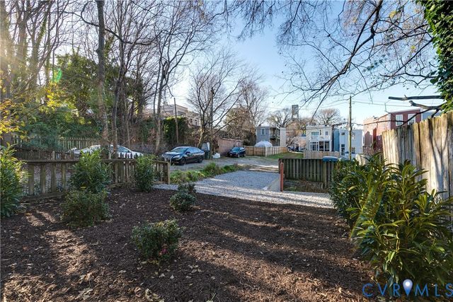 2109 E Marshall St, Richmond, VA 23223