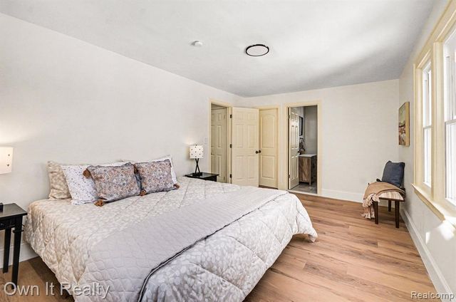 16239 La Salle Avenue, Detroit, MI 48221