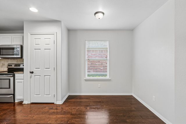 3017 N Hickory Street, Sherman, TX 75092