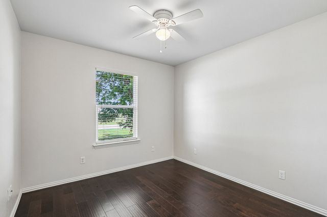 3017 N Hickory Street, Sherman, TX 75092