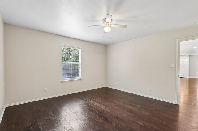 3017 N Hickory Street, Sherman, TX 75092