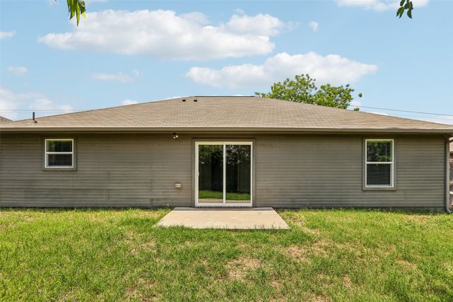 3017 N Hickory Street, Sherman, TX 75092