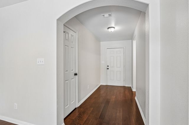 3017 N Hickory Street, Sherman, TX 75092