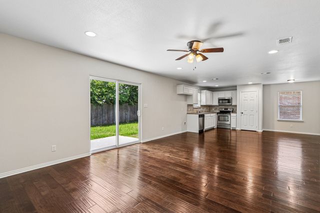 3017 N Hickory Street, Sherman, TX 75092