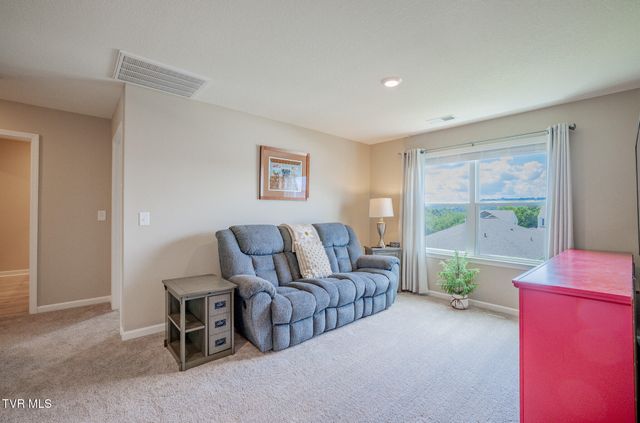 1029 Tara Court, Blountville, TN 37617