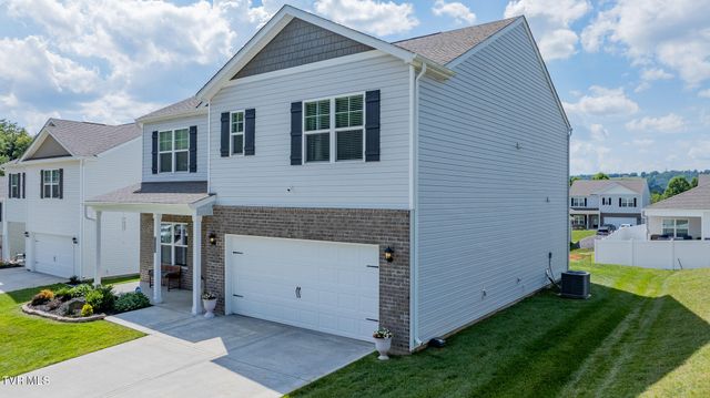 1029 Tara Court, Blountville, TN 37617