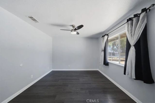 16523 Mackennas Gold Avenue, Lake Los Angeles, CA 93591