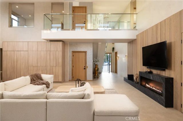 26432 Broken Bit, Laguna Hills, CA 92653
