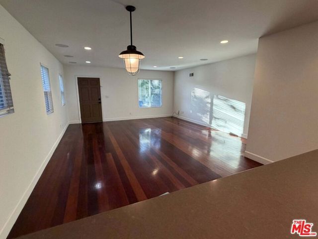 832 N Las Palmas Avenue, Los Angeles, CA 90038