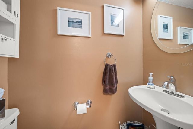 856 WISCONSIN AVENUE, Palm Harbor, FL 34683