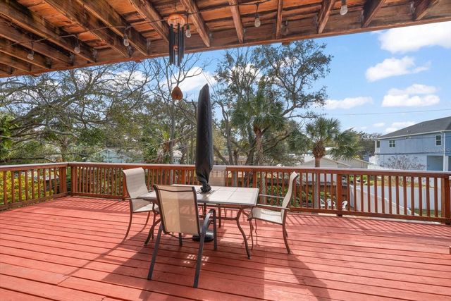 856 WISCONSIN AVENUE, Palm Harbor, FL 34683