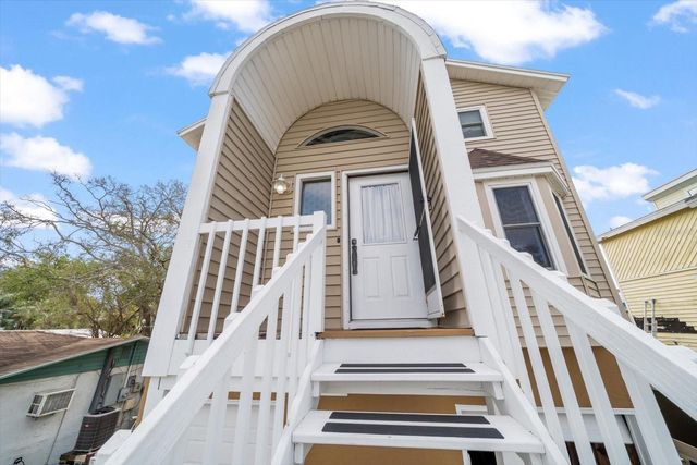 856 WISCONSIN AVENUE, Palm Harbor, FL 34683