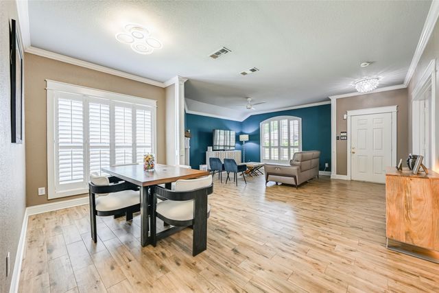 1224 Old Oak Drive, Cedar Hill, TX 75104