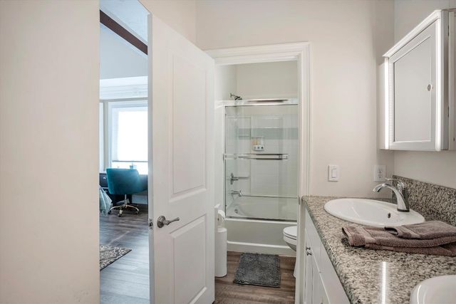 303 W St, Sacramento, CA 95818