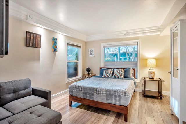 303 W St, Sacramento, CA 95818