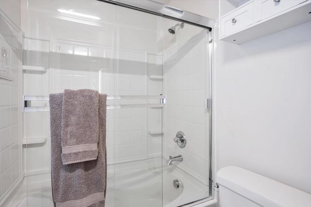 303 W St, Sacramento, CA 95818