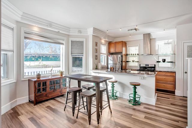 303 W St, Sacramento, CA 95818