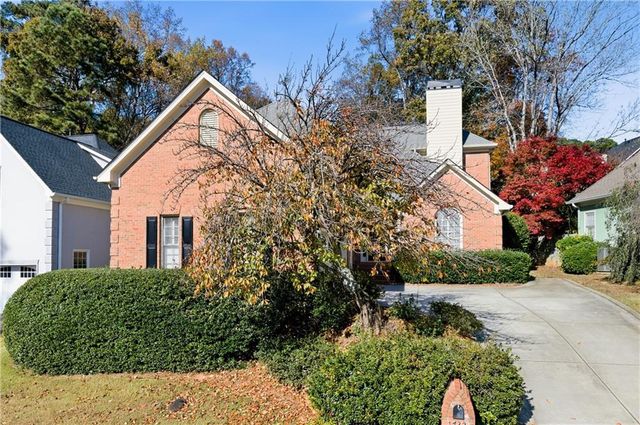 1732 Harts Run, Atlanta, GA 30341