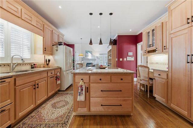 1732 Harts Run, Atlanta, GA 30341