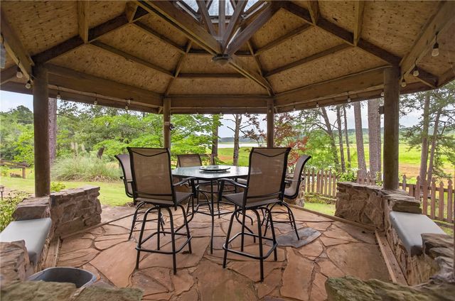 351 River Road, Westminster, SC 29693