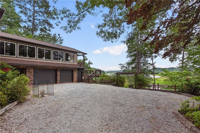 351 River Road, Westminster, SC 29693