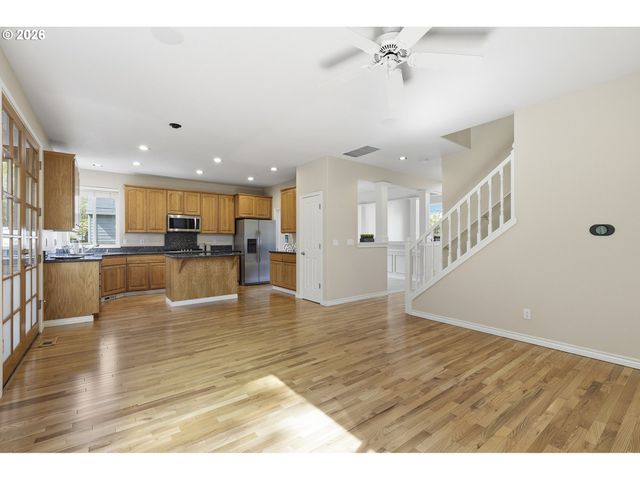 11068 Sw PARKVIEW Dr, Wilsonville, OR 97070