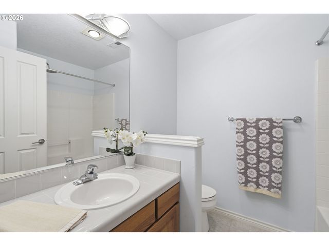 11068 Sw PARKVIEW Dr, Wilsonville, OR 97070