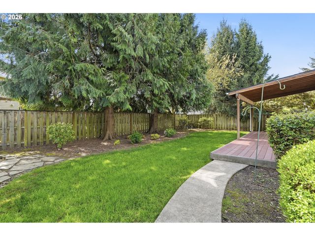 11068 Sw PARKVIEW Dr, Wilsonville, OR 97070